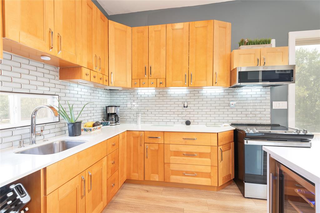 F De La Pina Surv Abs #689 - Residential