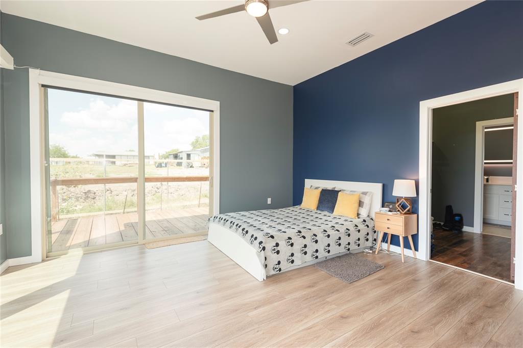 F De La Pina Surv Abs #689 - Residential