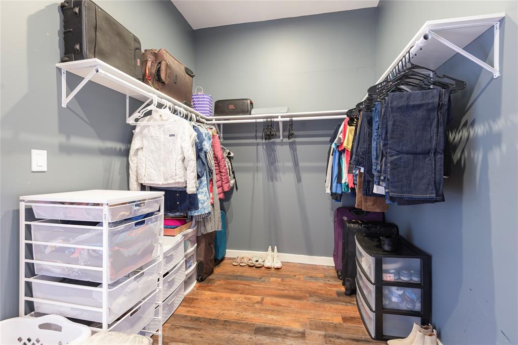 F De La Pina Surv Abs #689 - Residential