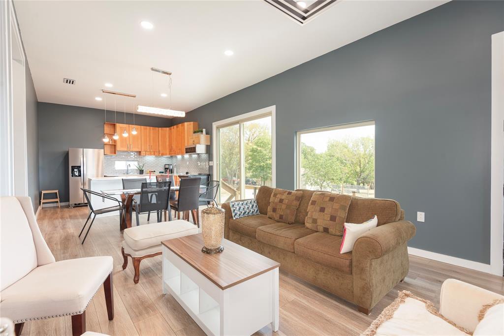 F De La Pina Surv Abs #689 - Residential