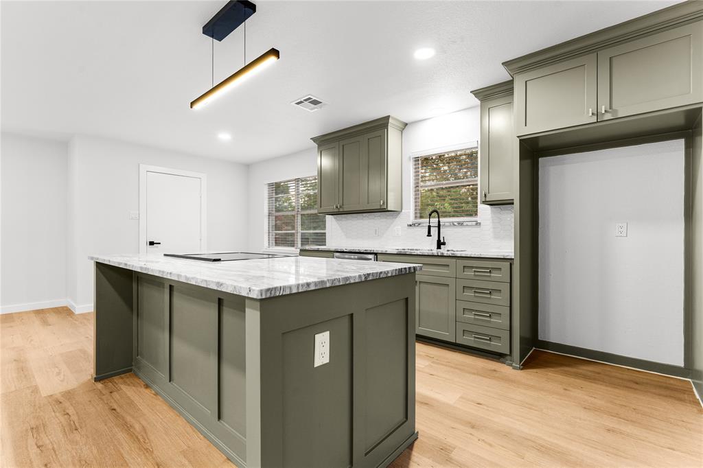 824 N 66th Street