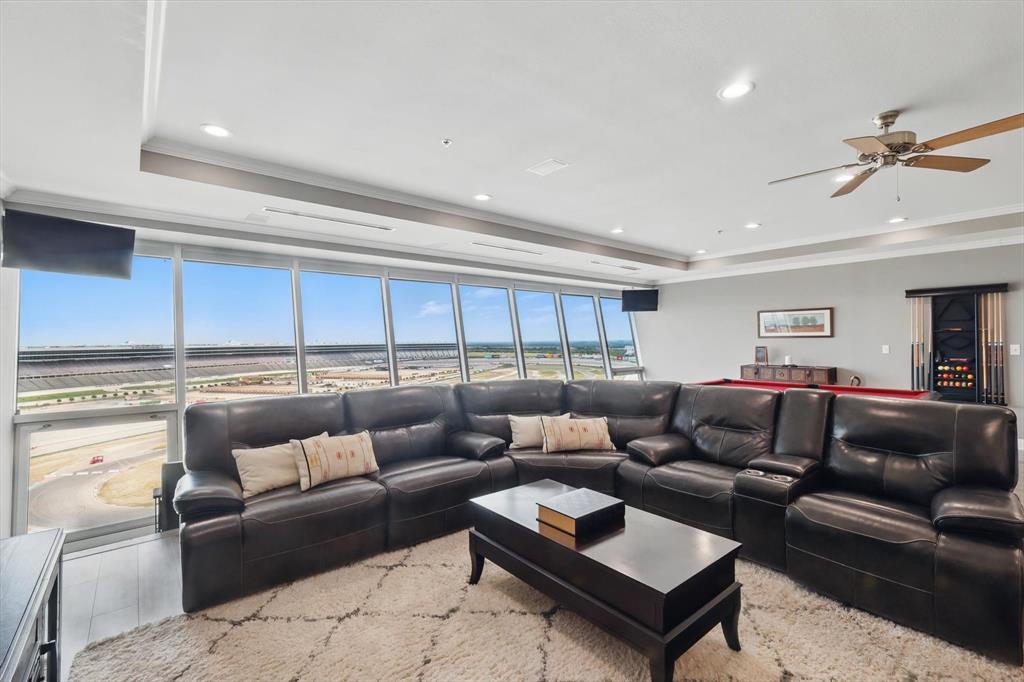 3575 Lone Star Circle 909