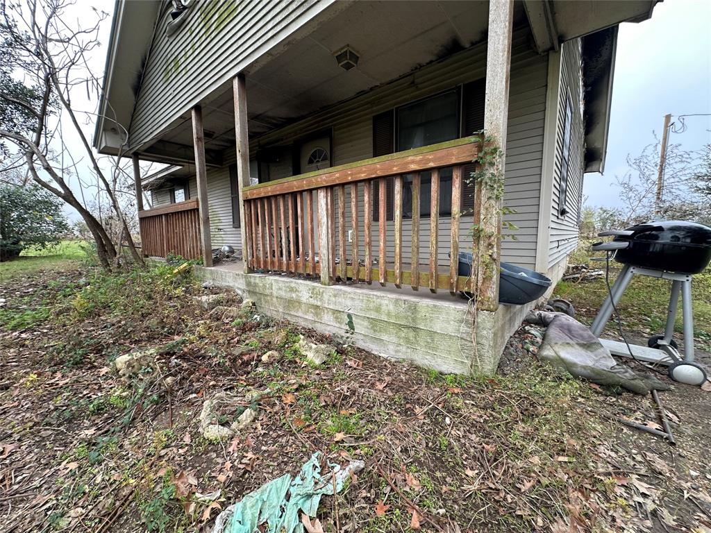 A Varela-Shiloh - Land