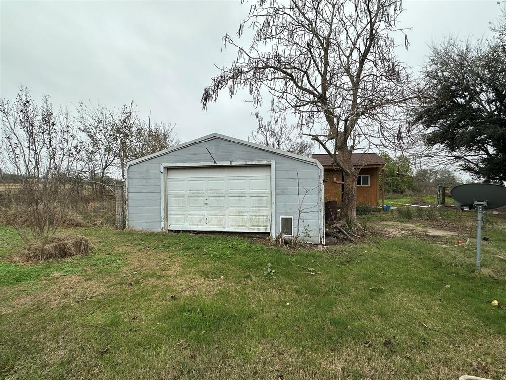 A Varela-Shiloh - Land