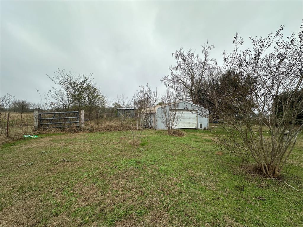 A Varela-Shiloh - Land