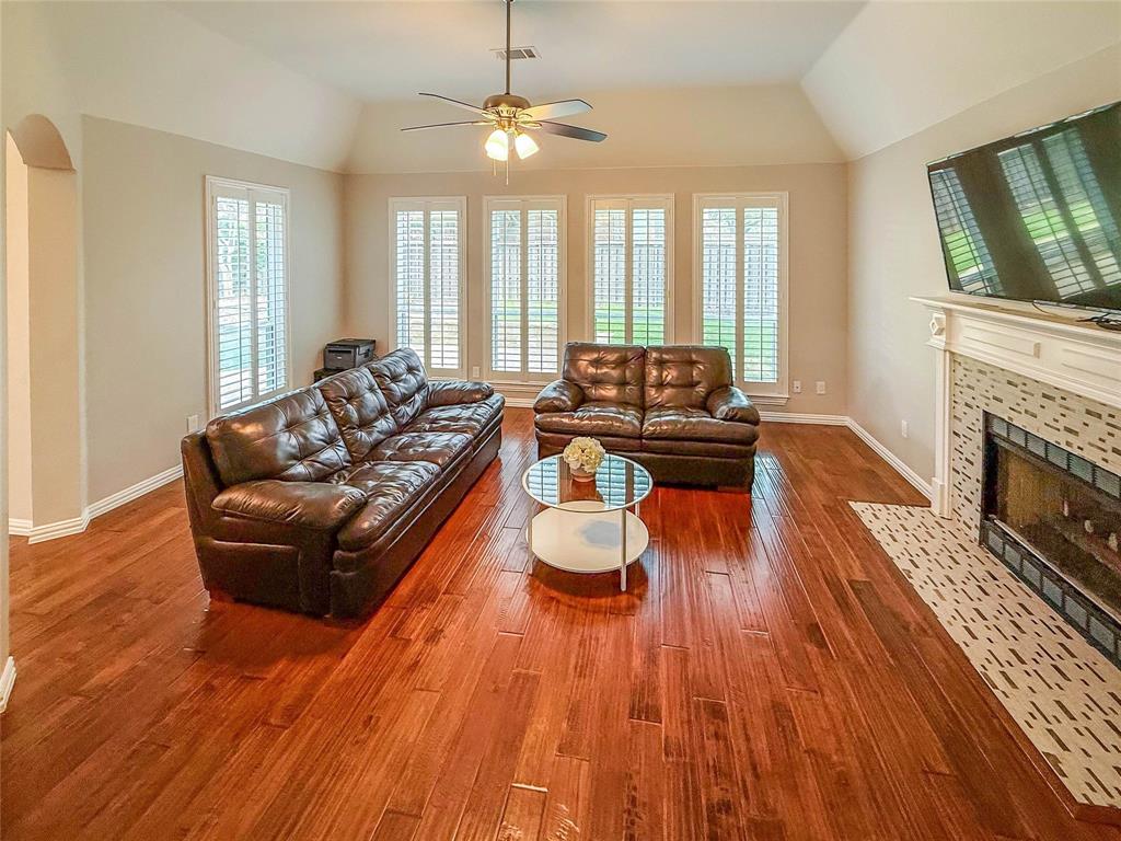 920 Midland Creek Drive