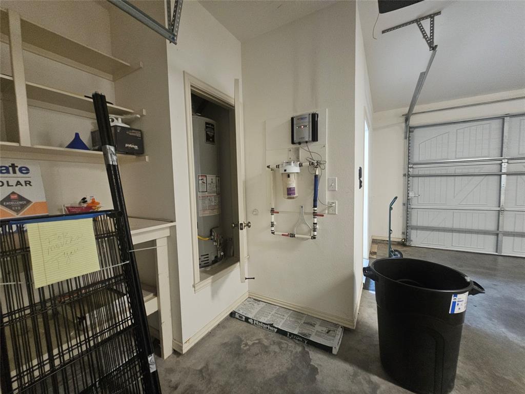 Waters Edge - Residential