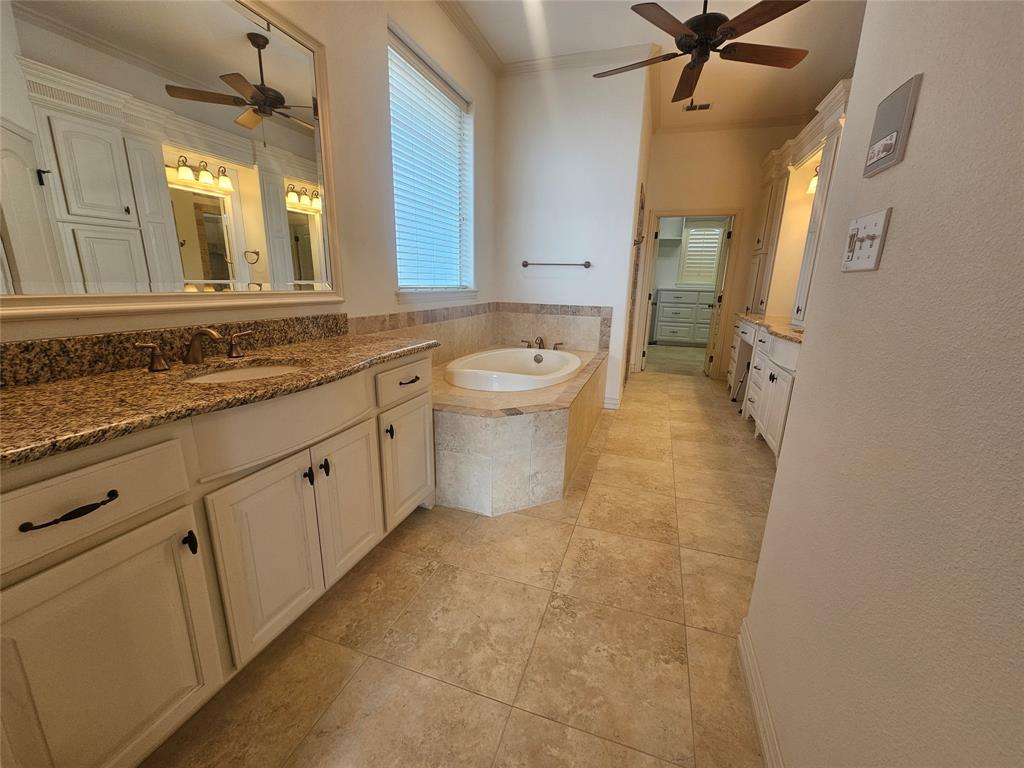 Waters Edge - Residential