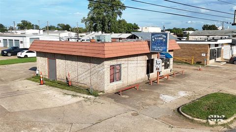 1134 N Market Street Shreveport LA 71107