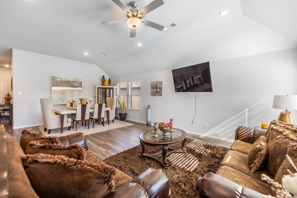 Prairie Rdg Ph 7 - Residential