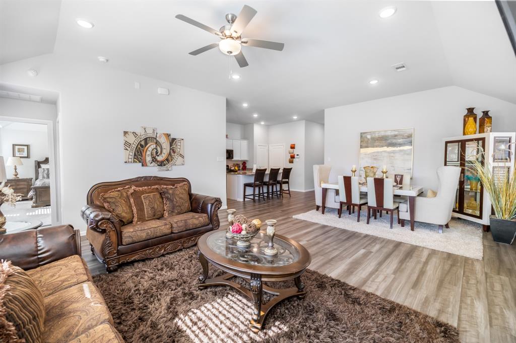 Prairie Rdg Ph 7 - Residential