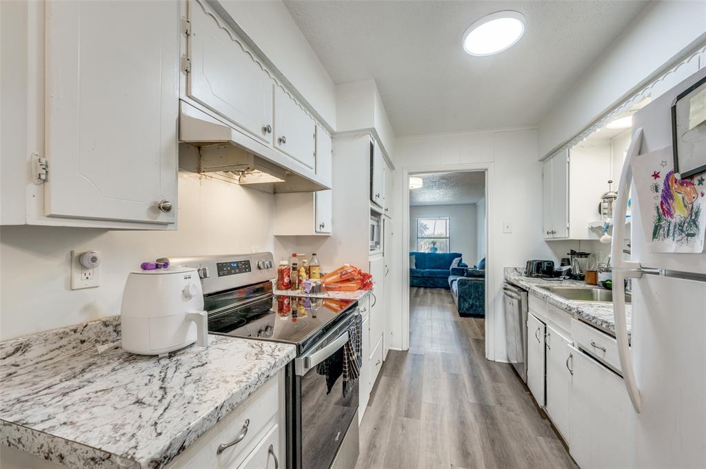 3707 High Vista Drive