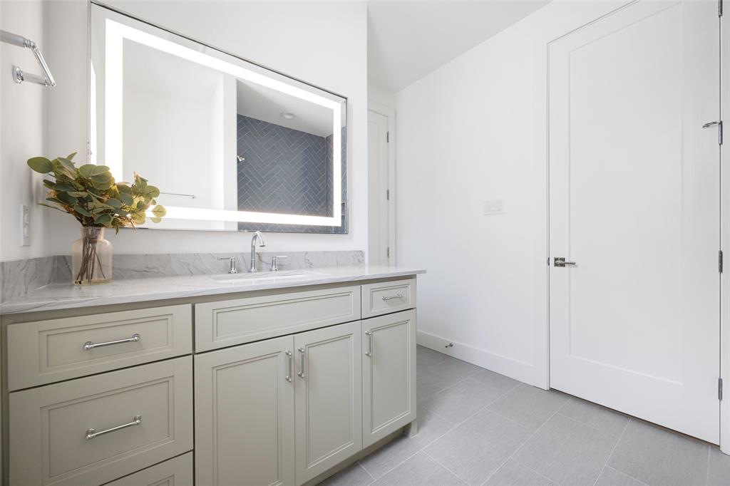 MARSH LANE 2 - Residential