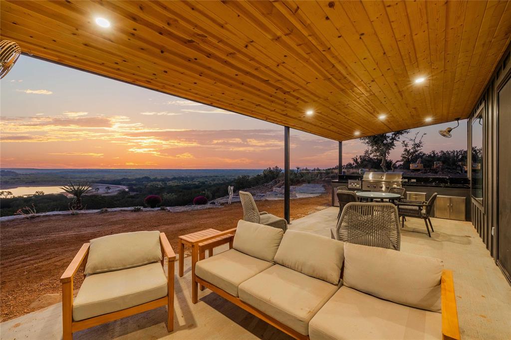 168 Private Road 2641