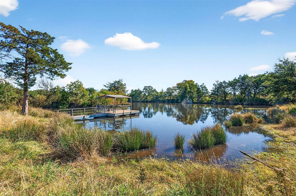 Wm D Durham Surv Abs #364 - Land