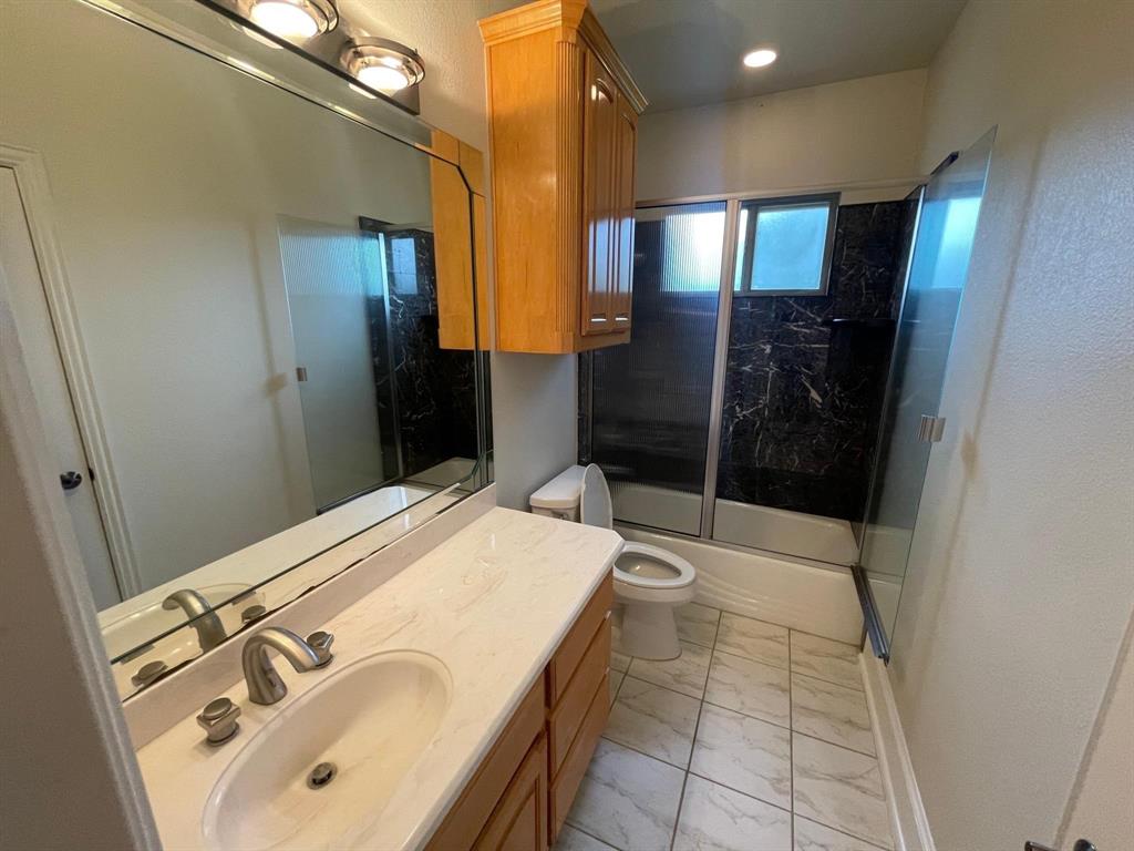 FM Woodward - Residential Lease