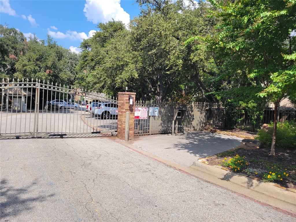 Springstead Condos - Residential