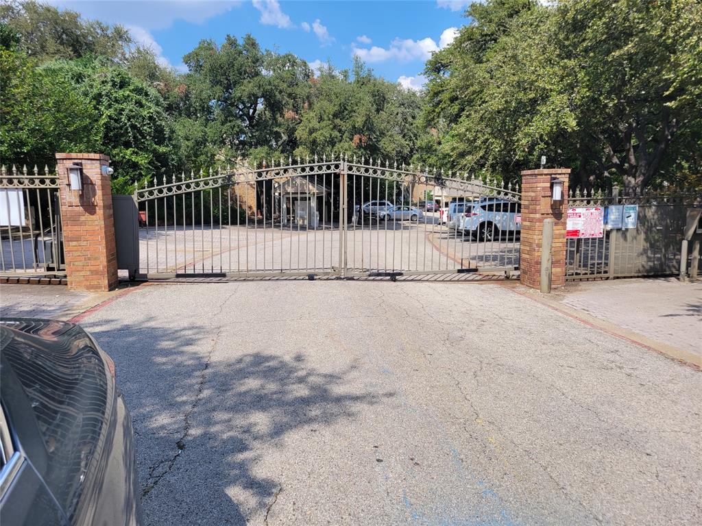 5565 Preston Oaks Road 117
