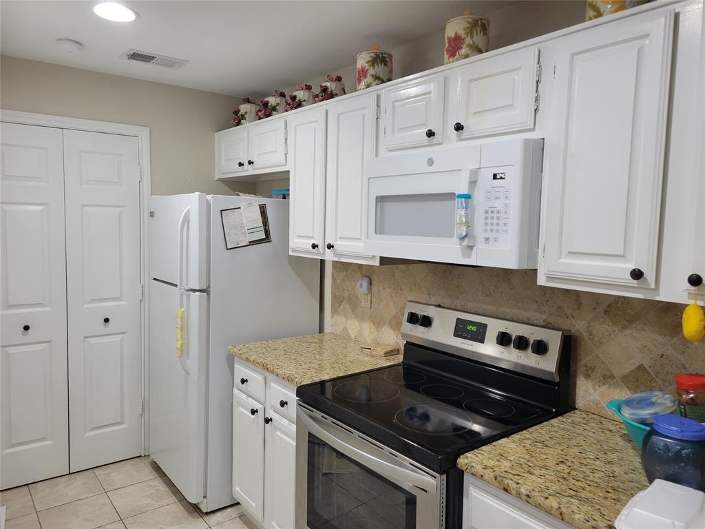 Springstead Condos - Residential