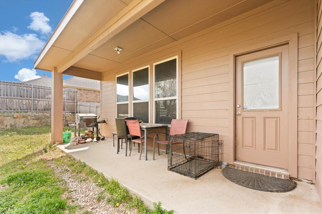 BRISTOL FARM - Residential