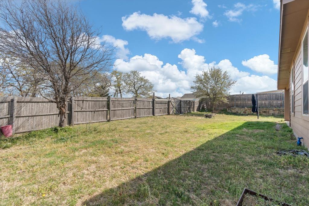 BRISTOL FARM - Residential