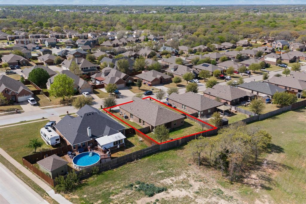 BRISTOL FARM - Residential