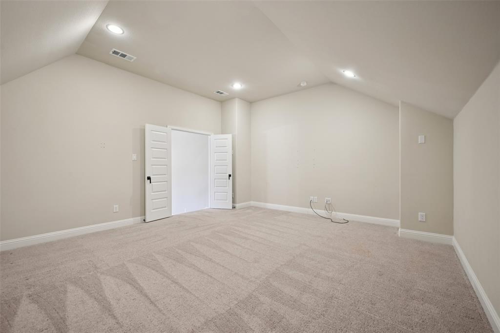 HICKORY HILLS - Residential