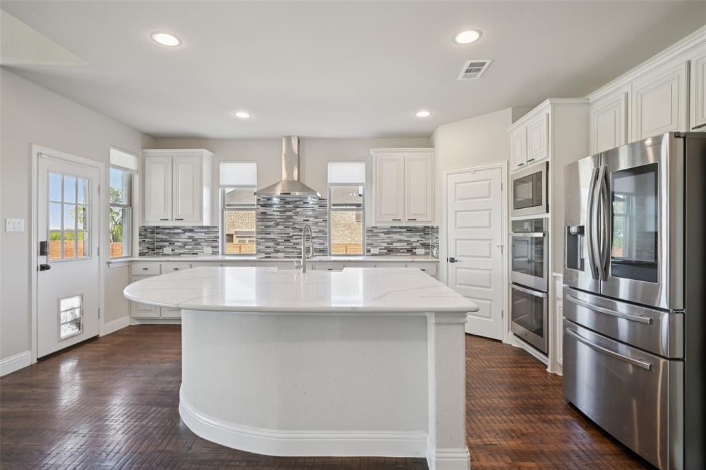 HICKORY HILLS - Residential