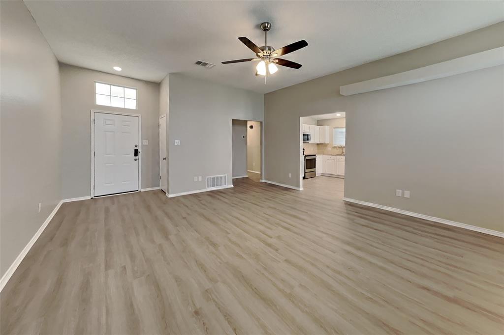 721 Windridge Lane