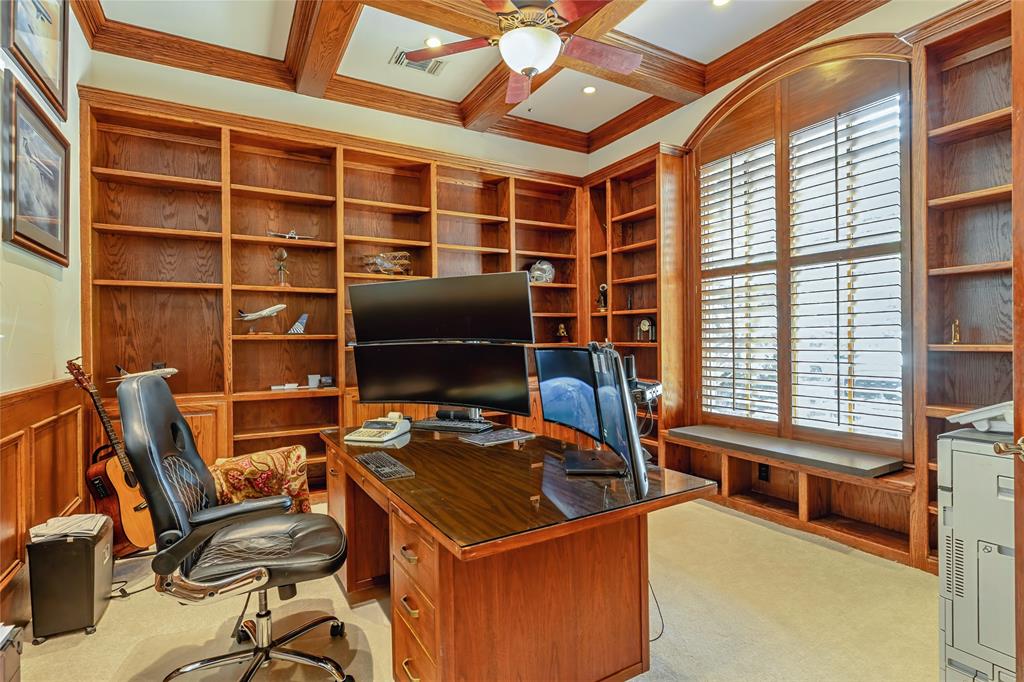 1420 Kensington Court