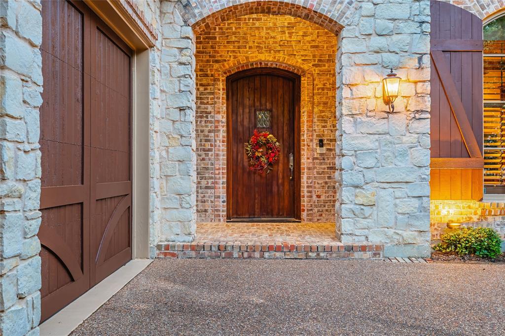 1420 Kensington Court