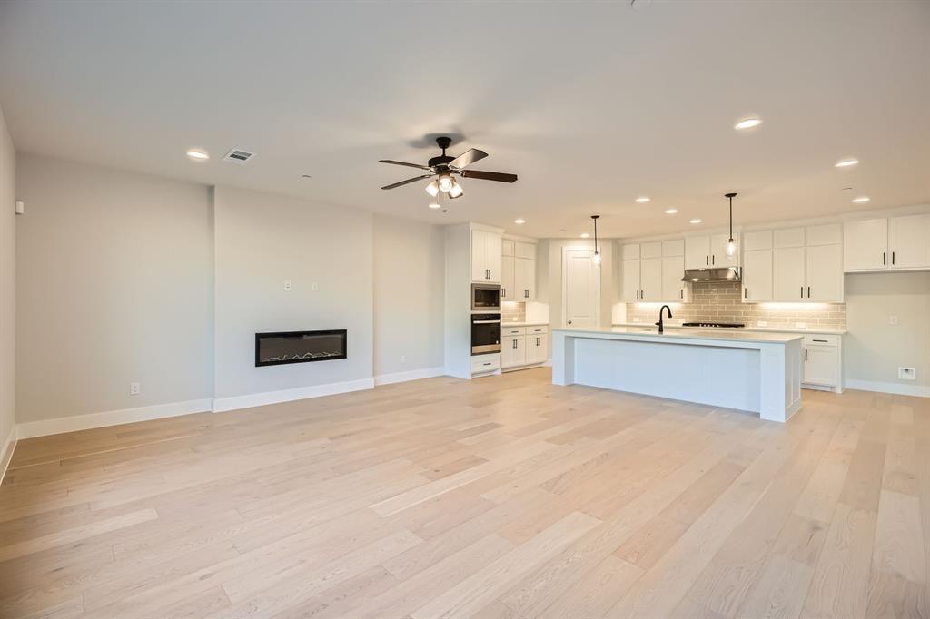 Cottages at Castle Hills - Residential Lease