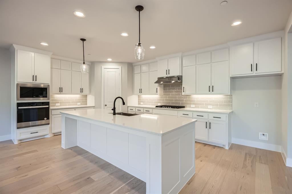 Cottages at Castle Hills - Residential Lease