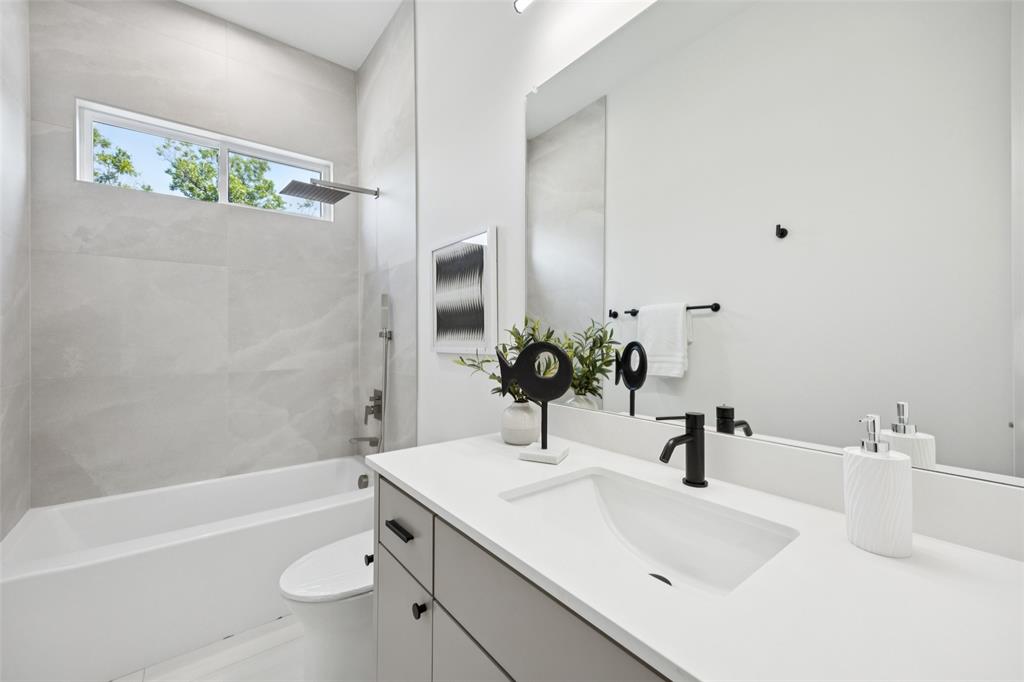 Marsh Lane - Residential