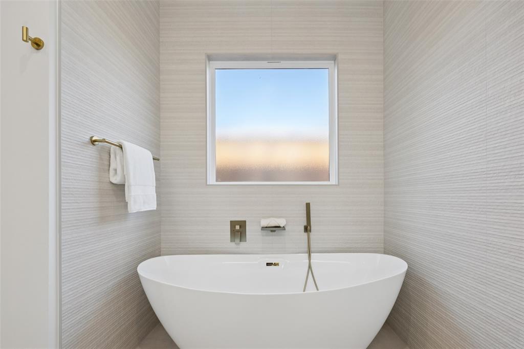 Marsh Lane - Residential