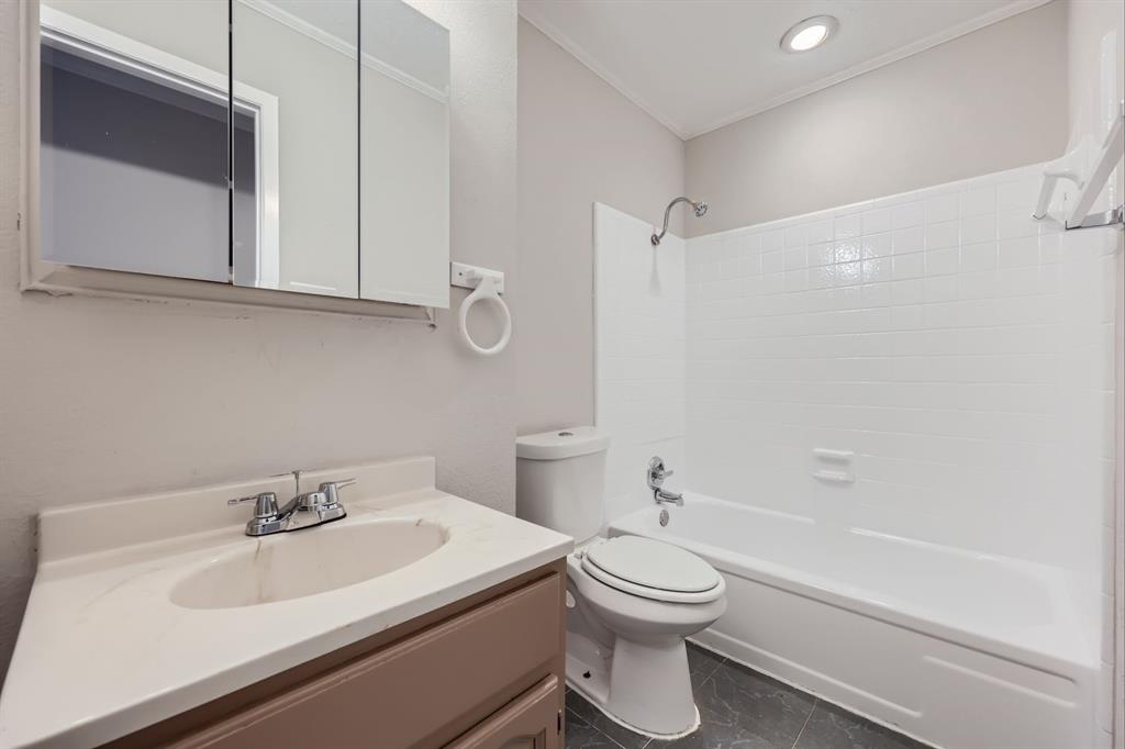 South Lake 2 - Residential