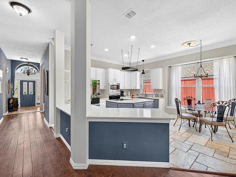 5412 Lexington Place