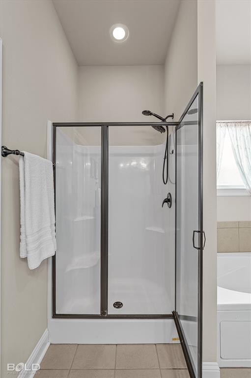 Cypress Bend Garden District Un # - Residential