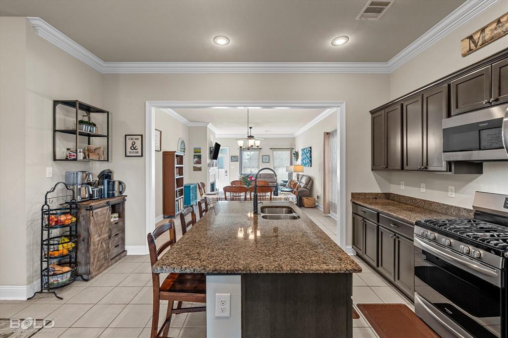 Cypress Bend Garden District Un # - Residential