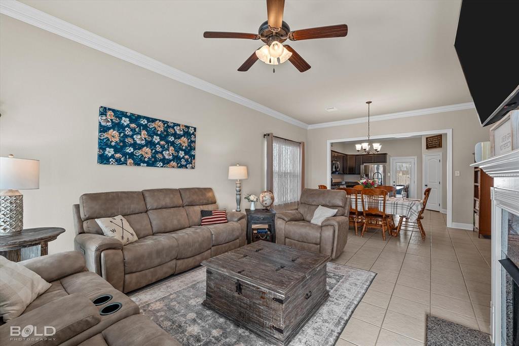 Cypress Bend Garden District Un # - Residential