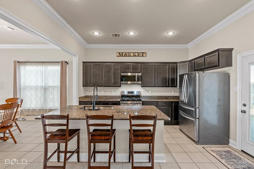 Cypress Bend Garden District Un # - Residential