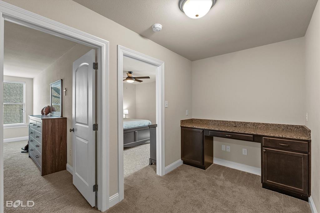 Cypress Bend Garden District Un # - Residential