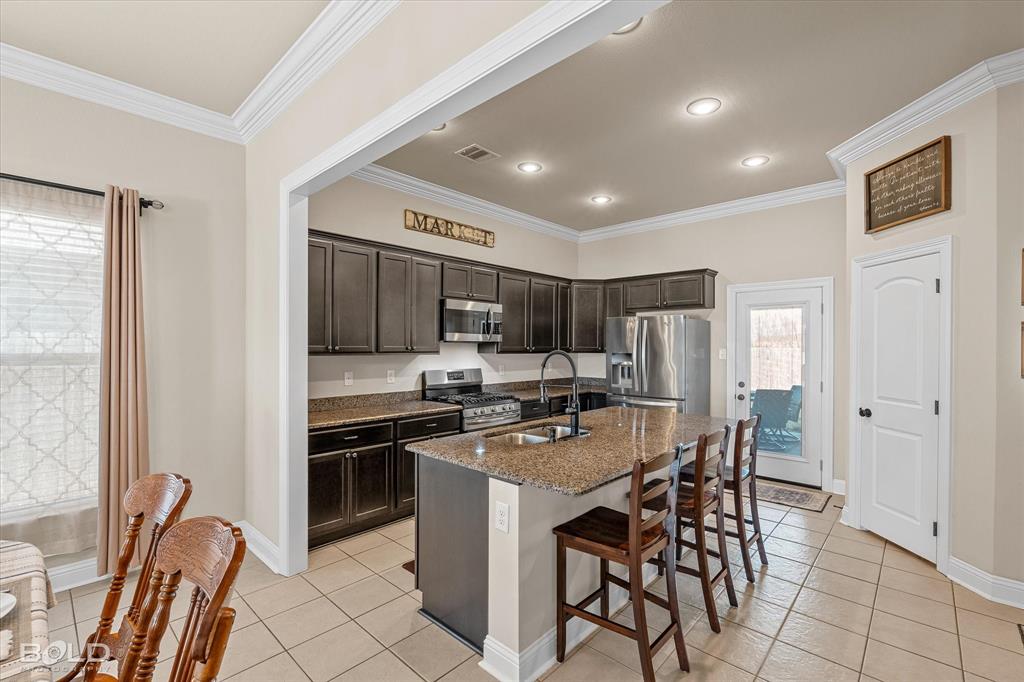 Cypress Bend Garden District Un # - Residential