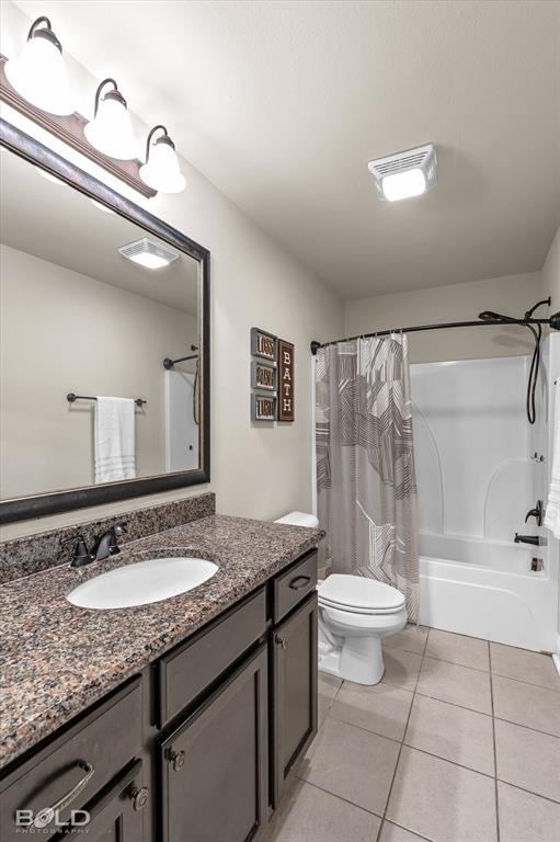 Cypress Bend Garden District Un # - Residential