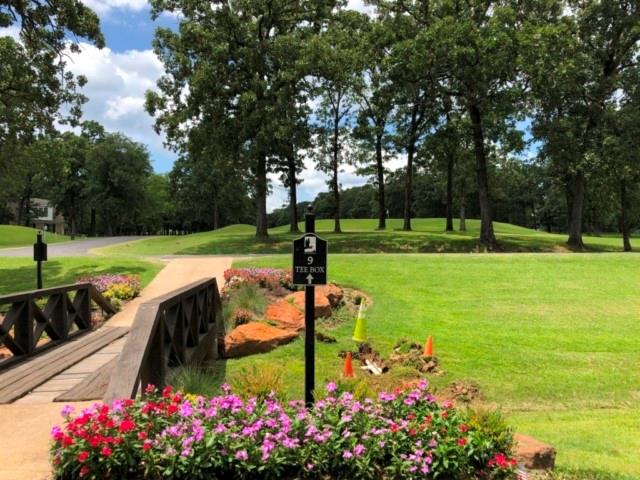 PINNACLE CLUB - Land