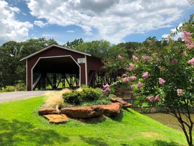 PINNACLE CLUB - Land