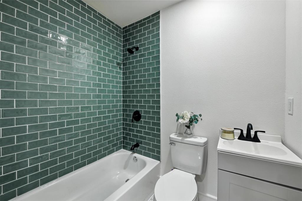 Polytechnic Heights Add - Residential Lease