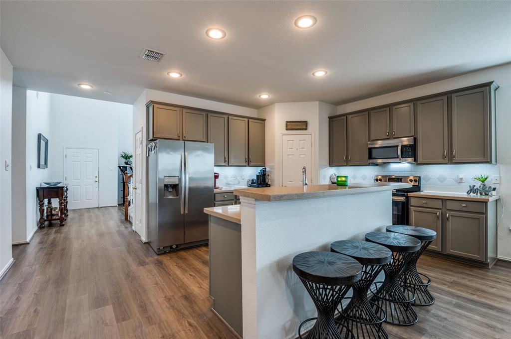 8449 Little Fawn Lane