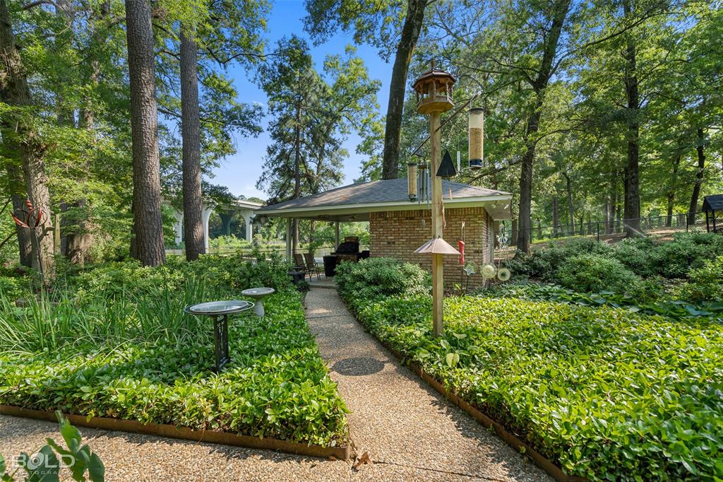 Shreveport, Louisiana 71119, United States, 5 Bedrooms Bedrooms, ,4 BathroomsBathrooms,Residential,Active,21557