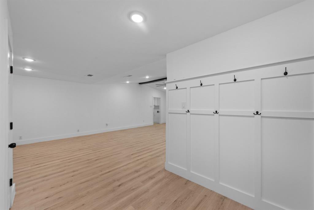 Crestmoor Park North - Residential